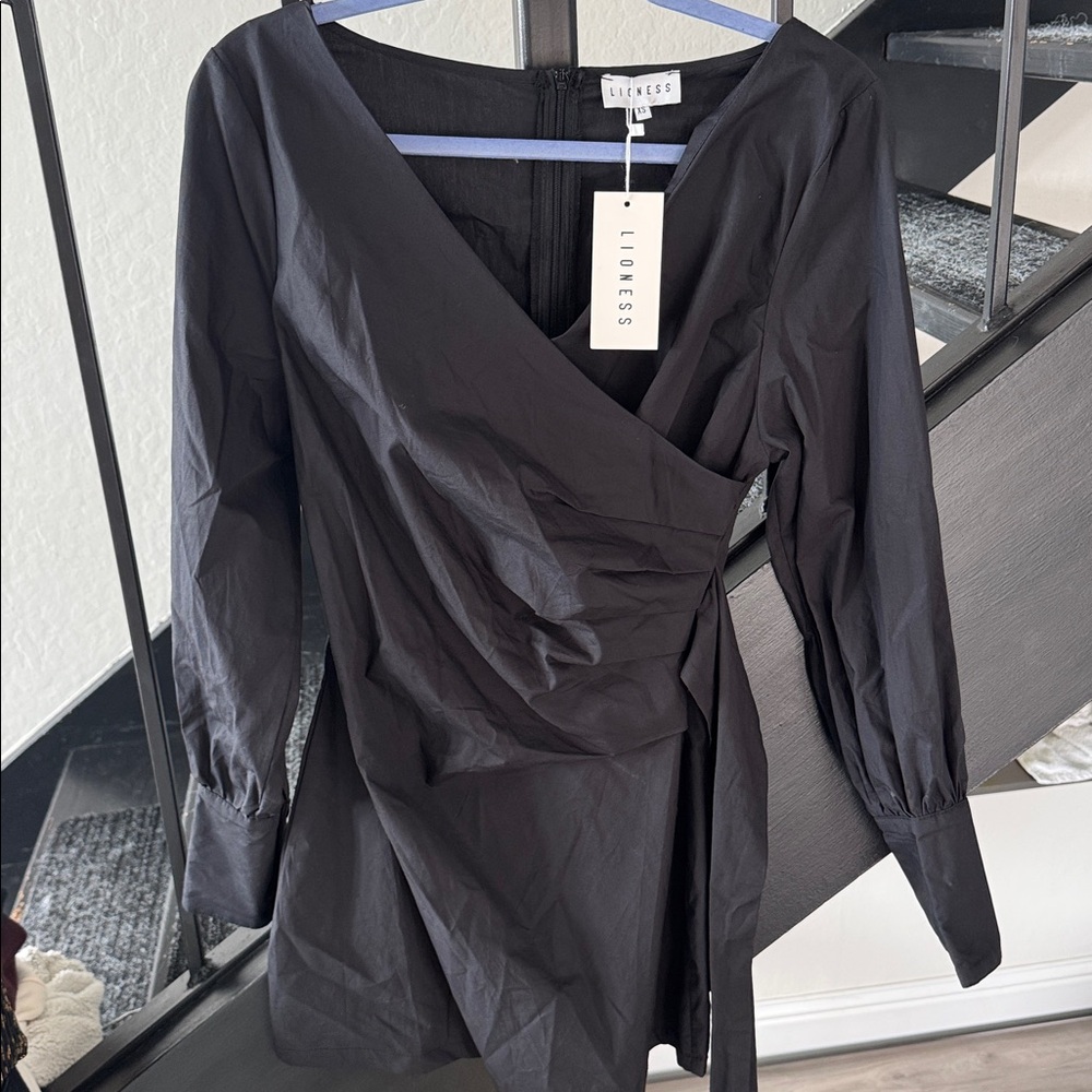 Lioness Black long sleeve mini dress